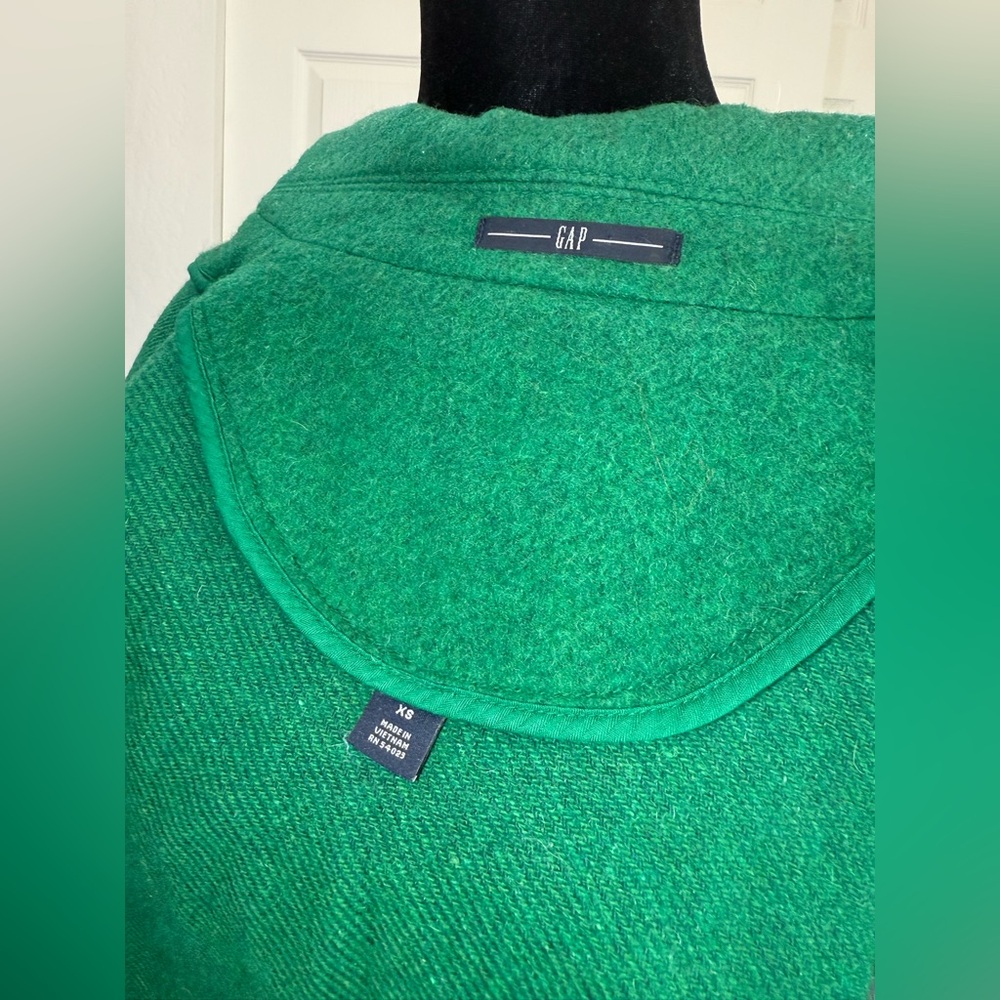 GAP Women's Emerald Green Peacoat. Women's Size XS. - Picture 3 of 7